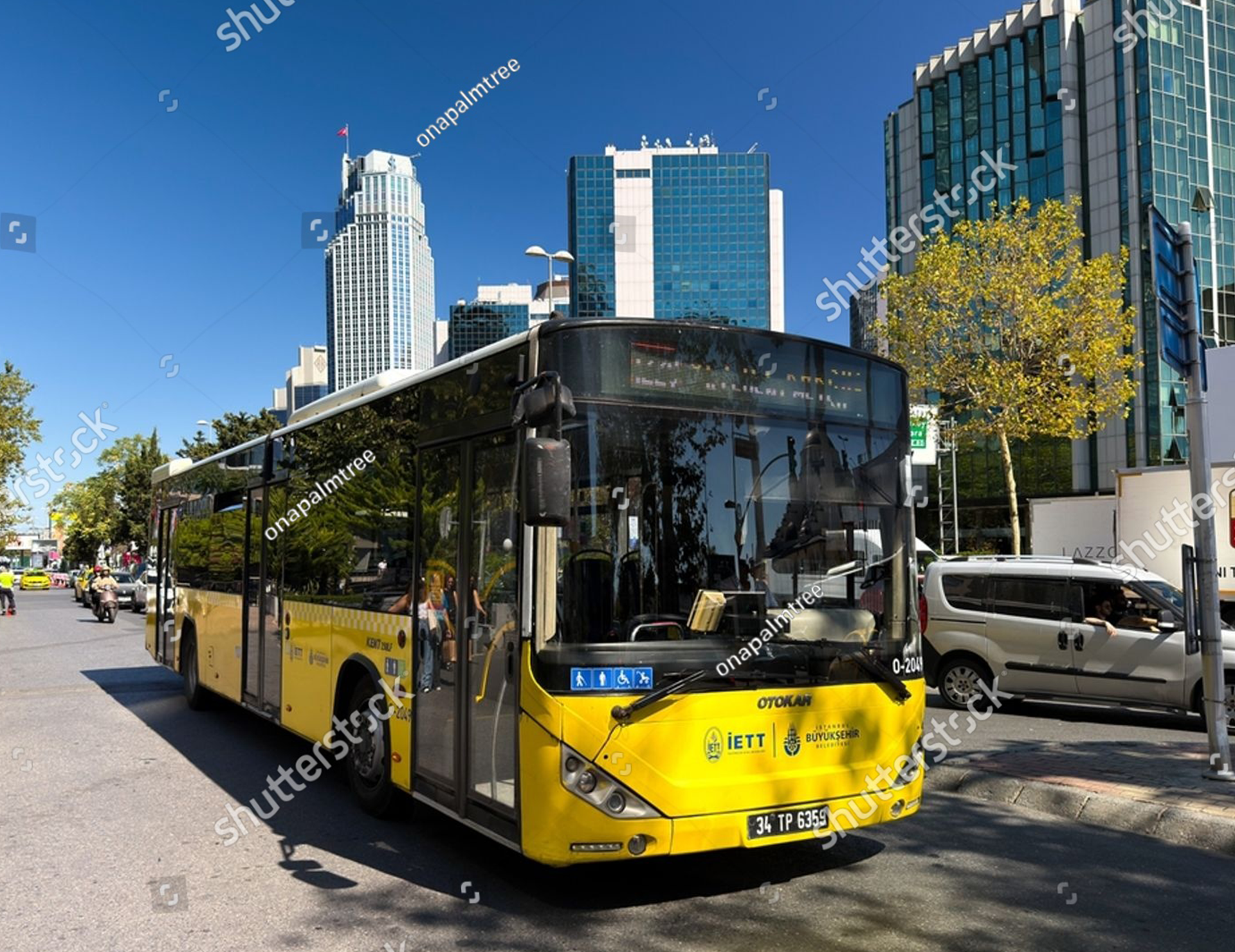 Busses, minibusses, <br>taxies 